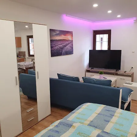 Apartma Pr' Basc - Apartma Nik *